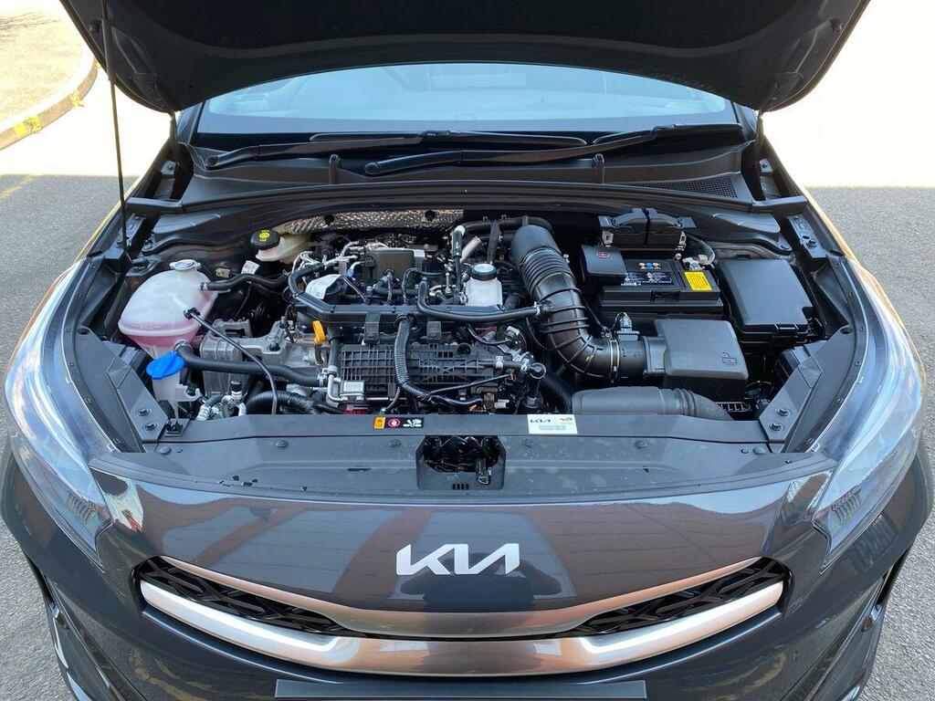 Kia Xceed 1.0 T Gdi Mhev Gt Line Suv Hybrid Manua White #17