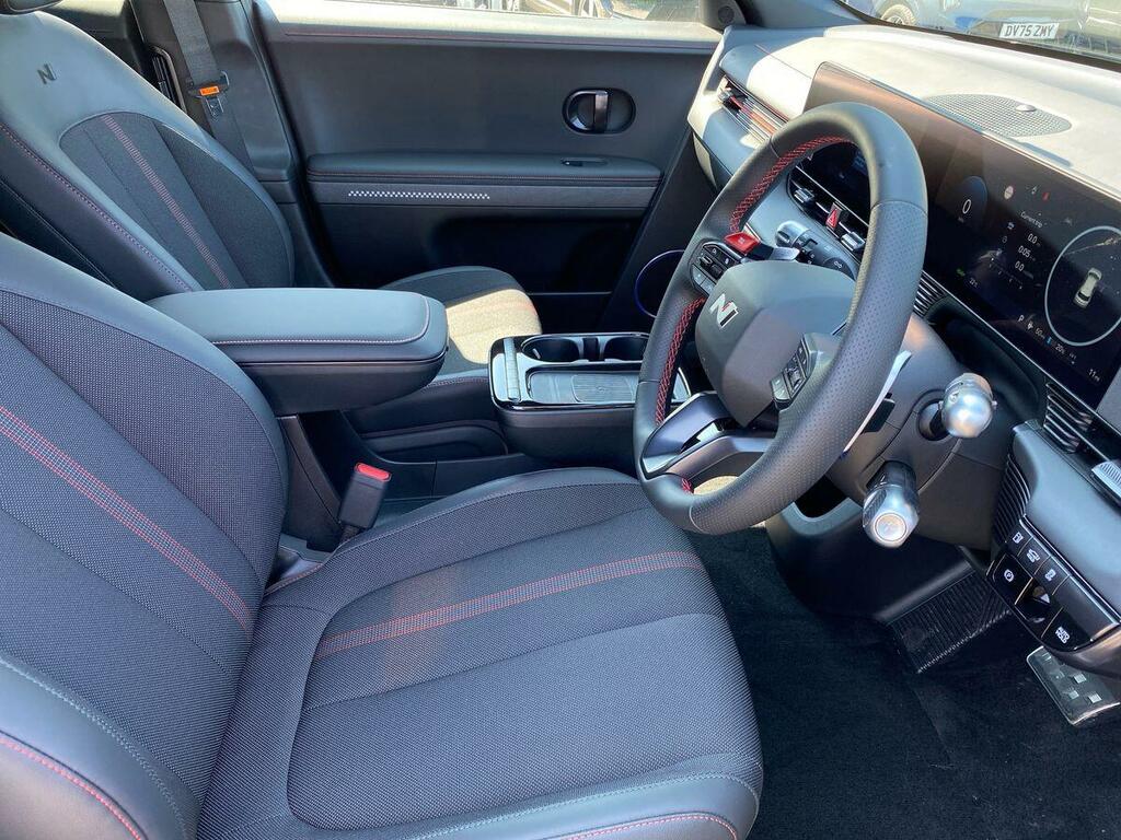 Hyundai Ioniq 5 84Kwh N Hatchback Awd 650 Ps White #20