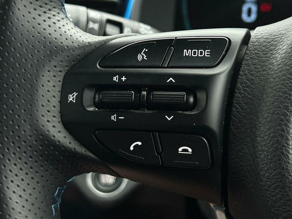 Kia Stonic 3 Grey #15