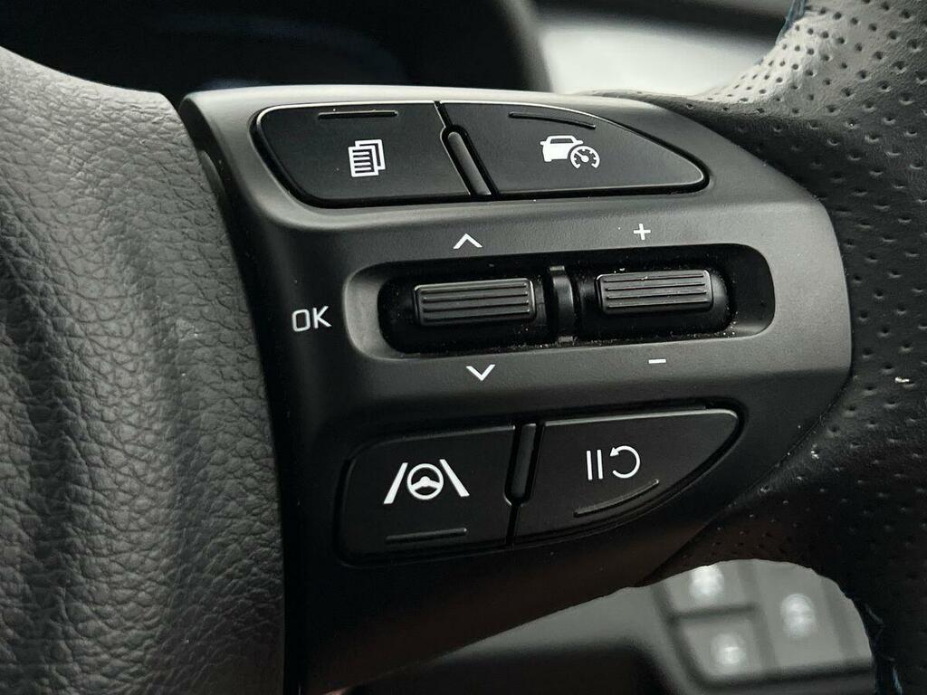 Kia Stonic 3 Grey #16