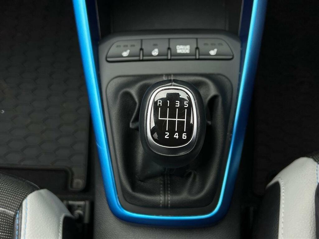 Kia Stonic 3 Grey #12