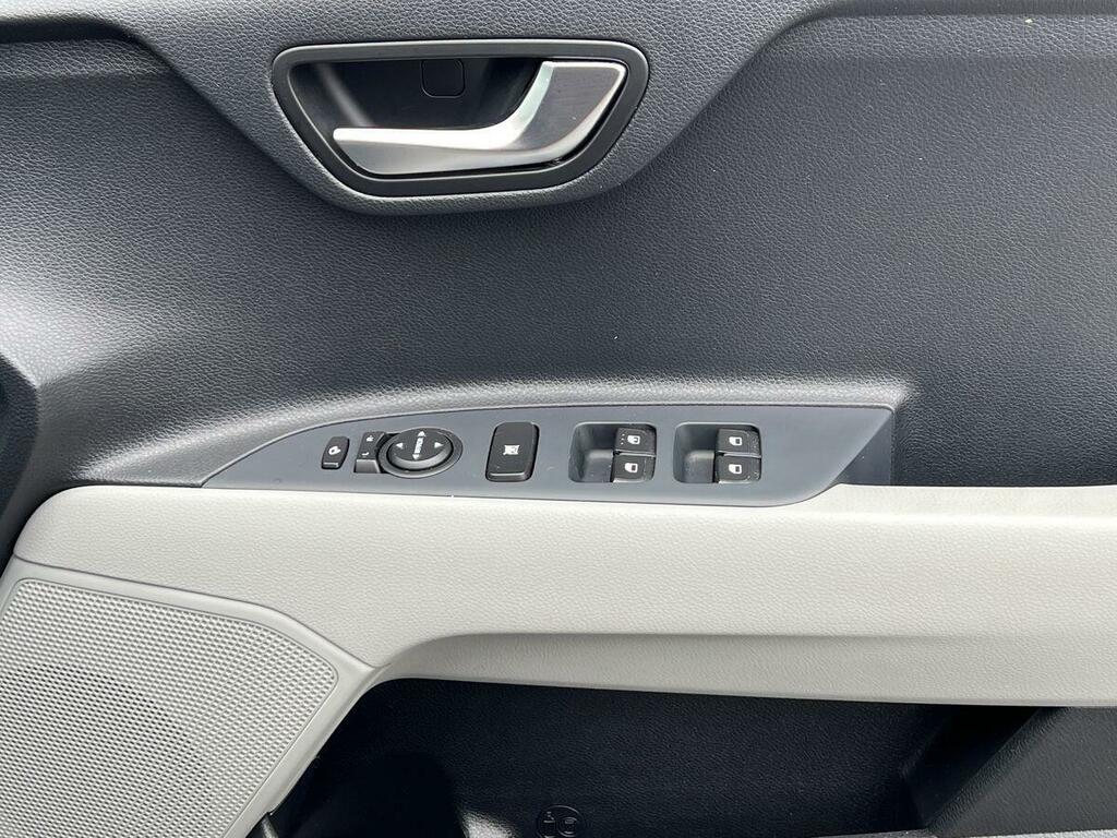 Kia Stonic 3 Grey #19