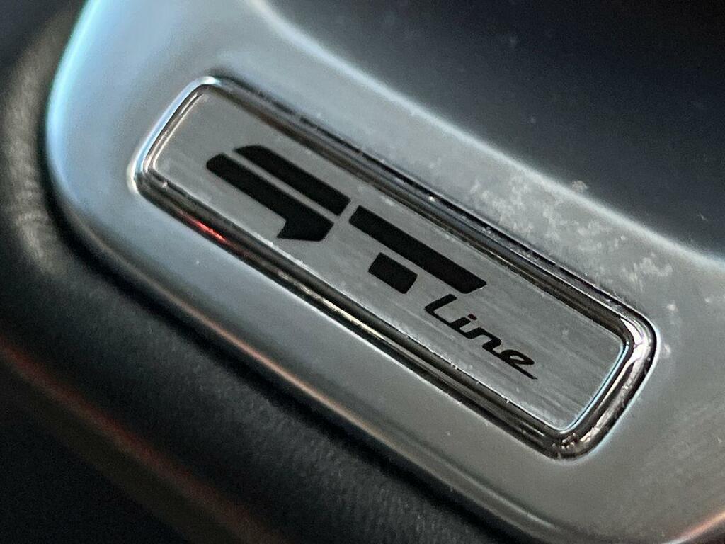 Kia Stonic 2 Red #34