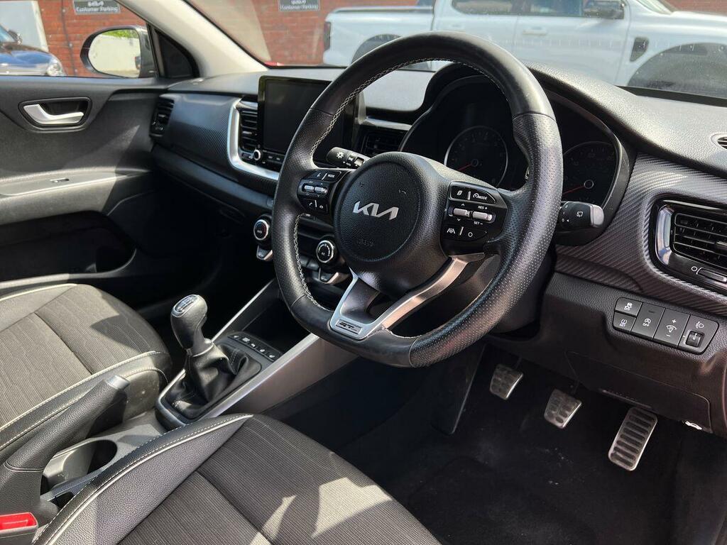 Kia Stonic 2 Red #32