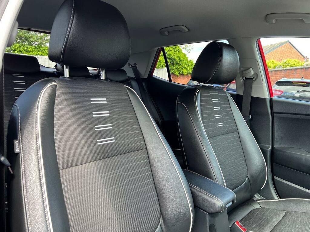 Kia Stonic 2 Red #20