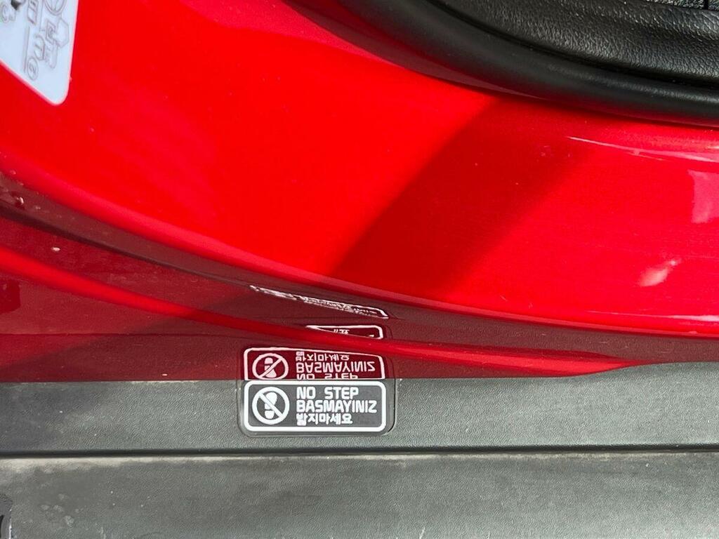 Kia Stonic 2 Red #31