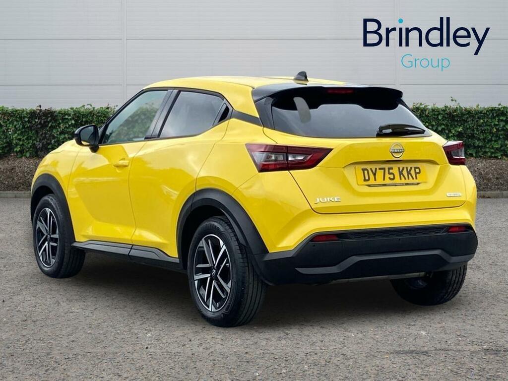 Nissan Juke 1.6 N-connecta Suv Hybrid Euro 6 DY75KKP Yellow #3