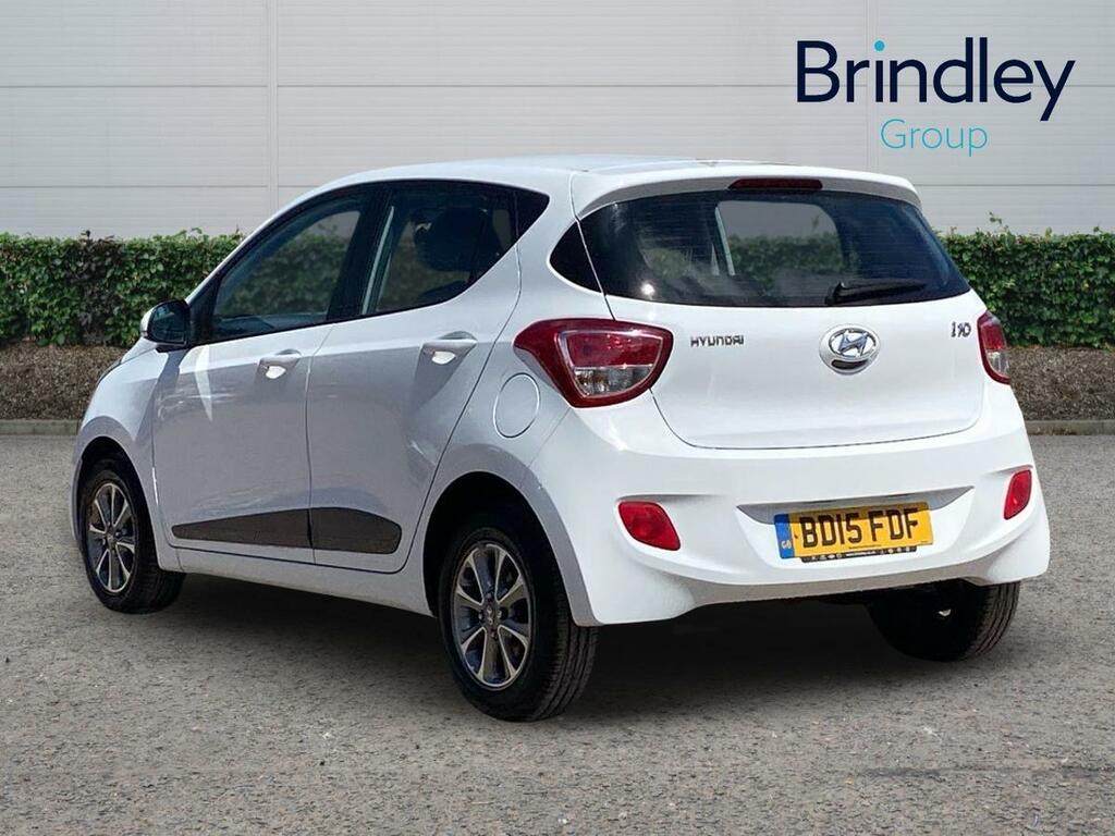 Hyundai I10 1.2 Premium Hatchback Euro 5 87 White #3