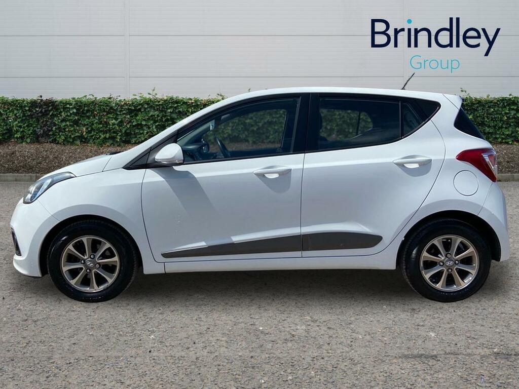 Hyundai I10 1.2 Premium Hatchback Euro 5 87 White #5