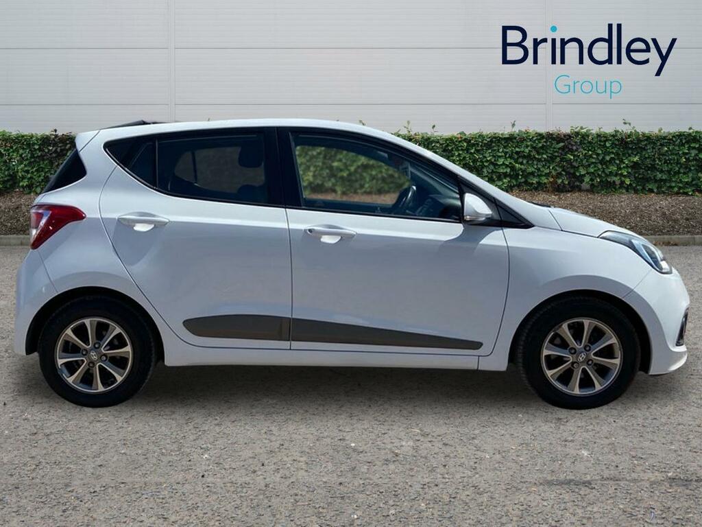 Hyundai I10 1.2 Premium Hatchback Euro 5 87 White #6