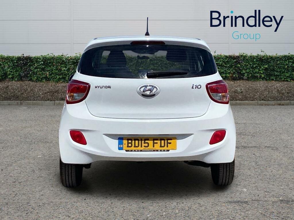 Hyundai I10 Hatchback White #8