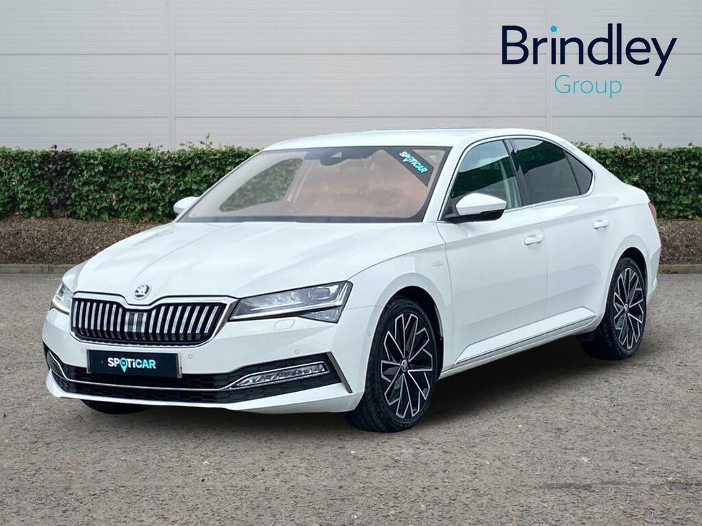 Skoda Superb 2.0 Tdi Laurin Klement Hatchback Dsg White #2