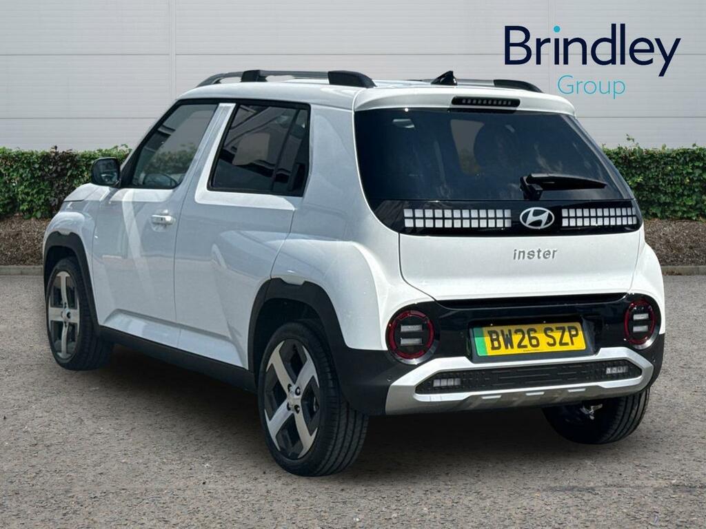 Hyundai Inster Long Range 49Kwh 02 Suv 115 Ps White #3