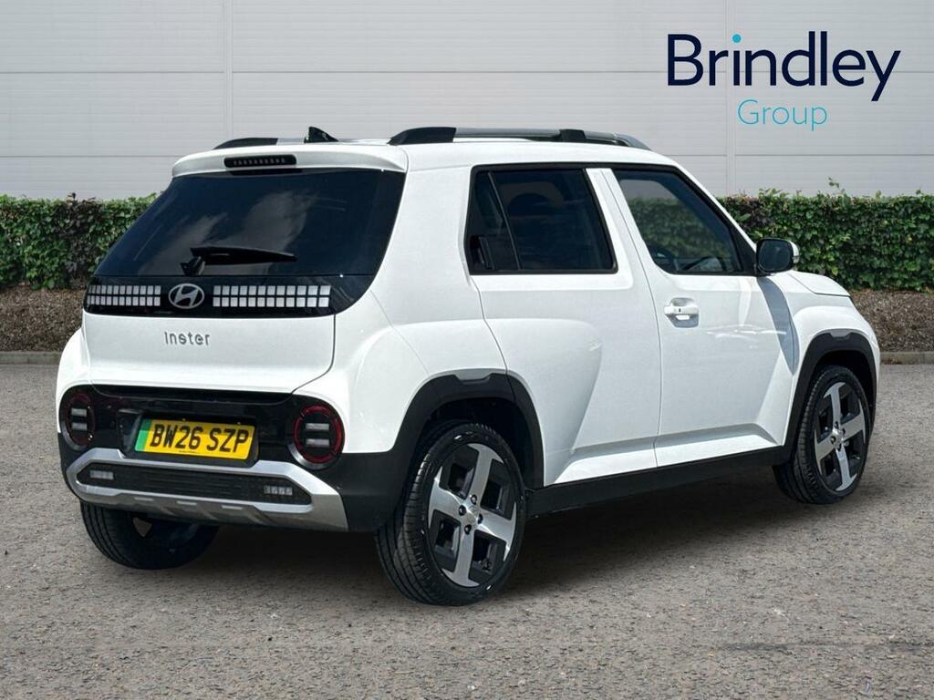 Hyundai Inster Long Range 49Kwh 02 Suv 115 Ps White #4