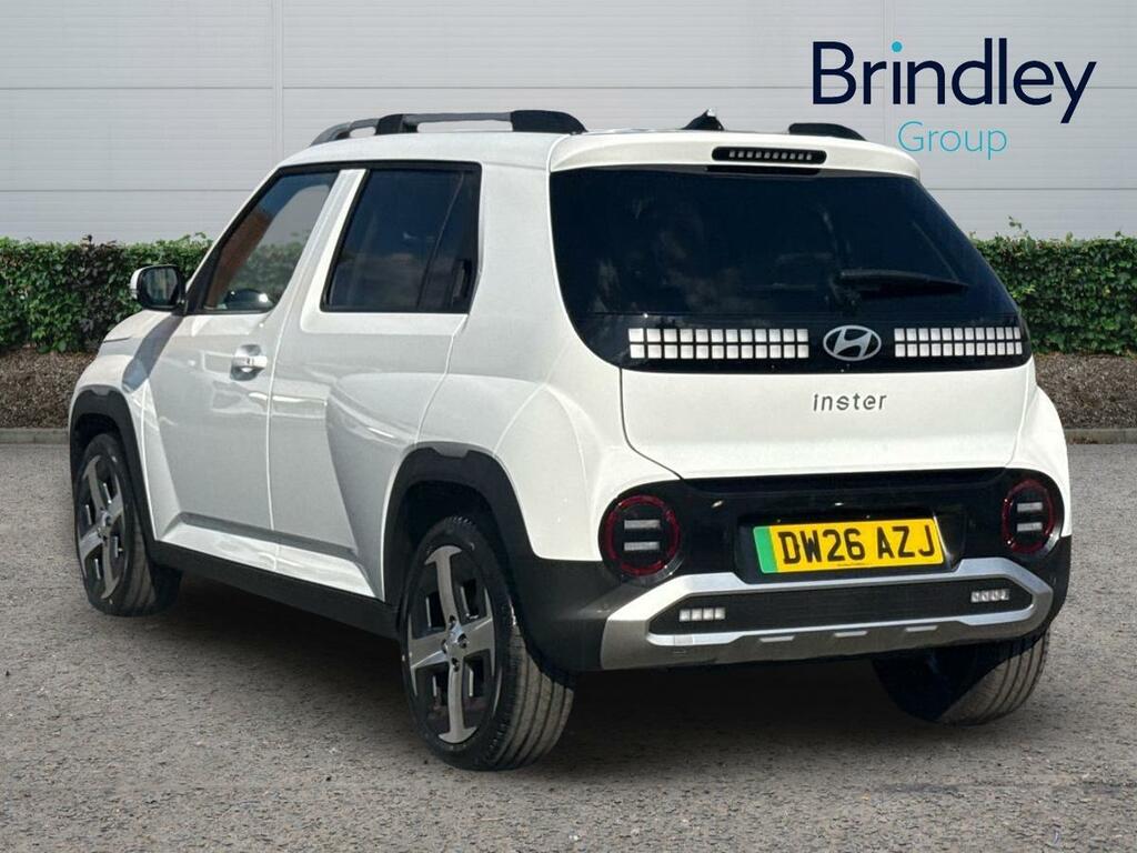 Hyundai Inster Long Range 49Kwh 02 Suv 115 Ps White #3