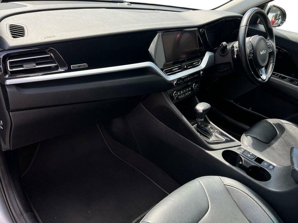 Kia Niro Gdi 2 Red #9