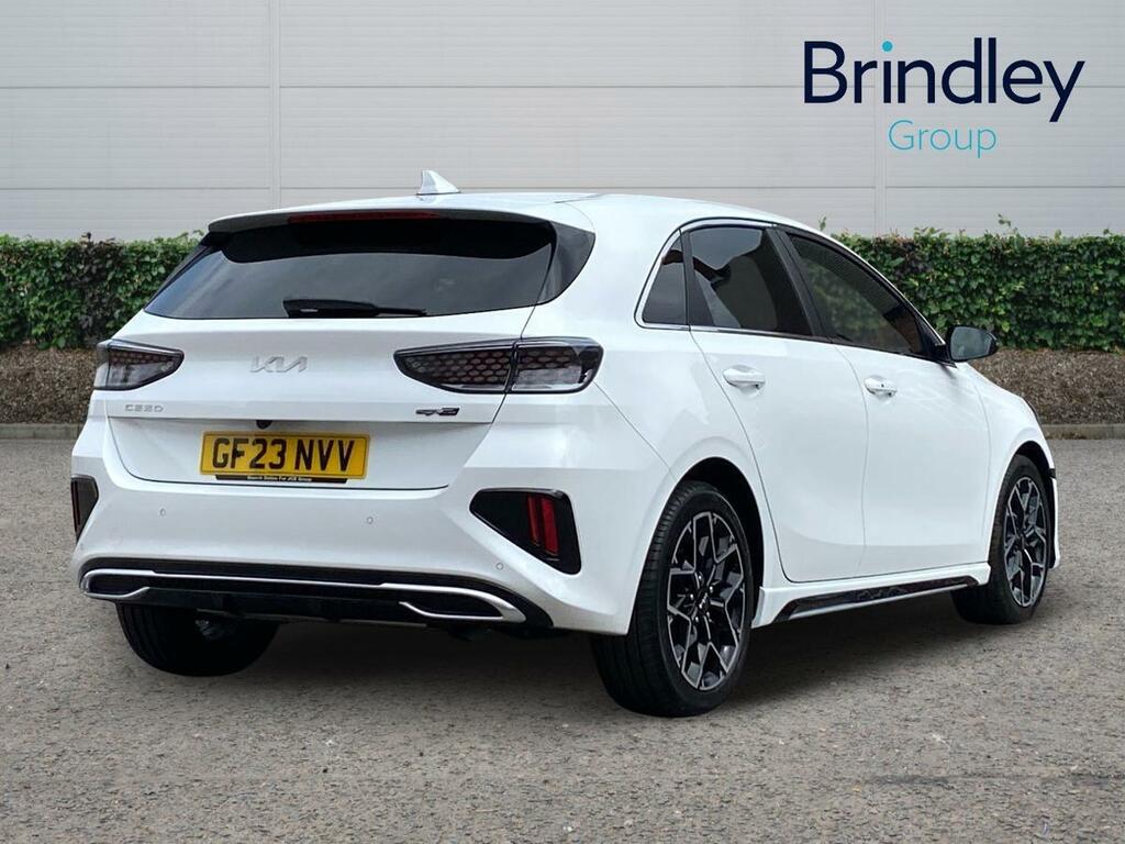 Kia Ceed 1.5T Gdi Isg 3 White #8