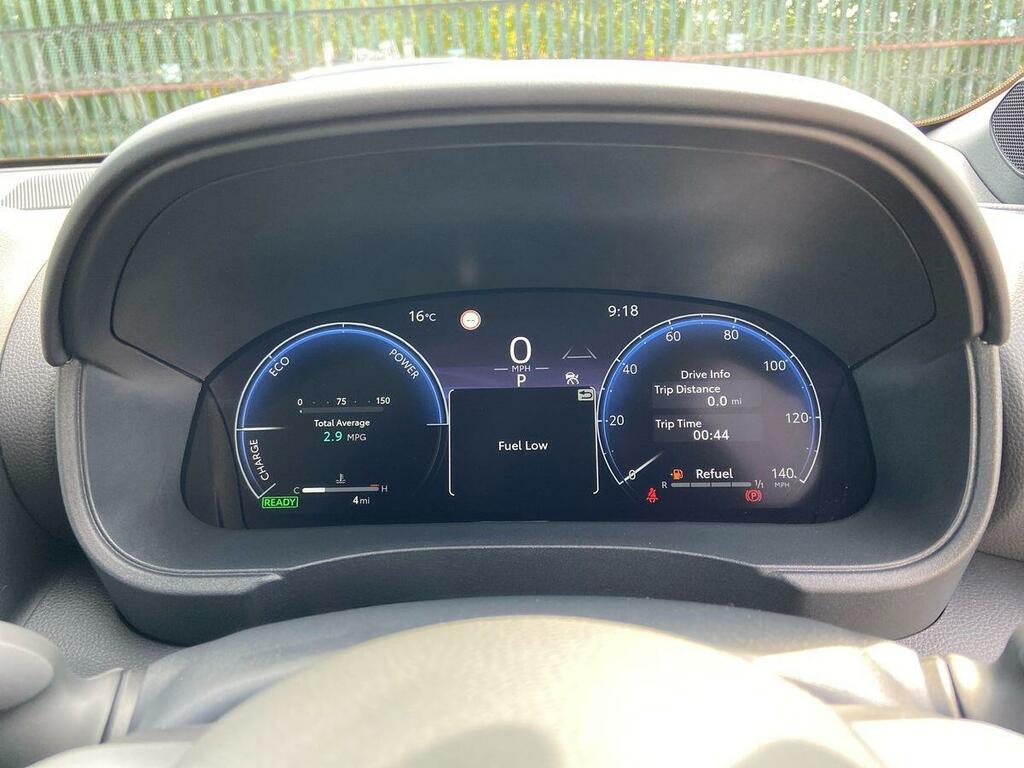 Mazda 2 1.5I Hybrid Exclusive Line Cvt White #14