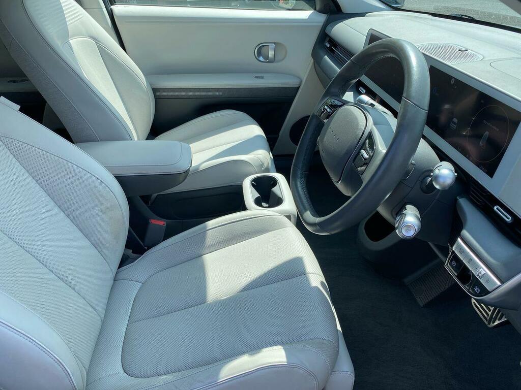 Hyundai Ioniq 5 Hatchback Gold #20