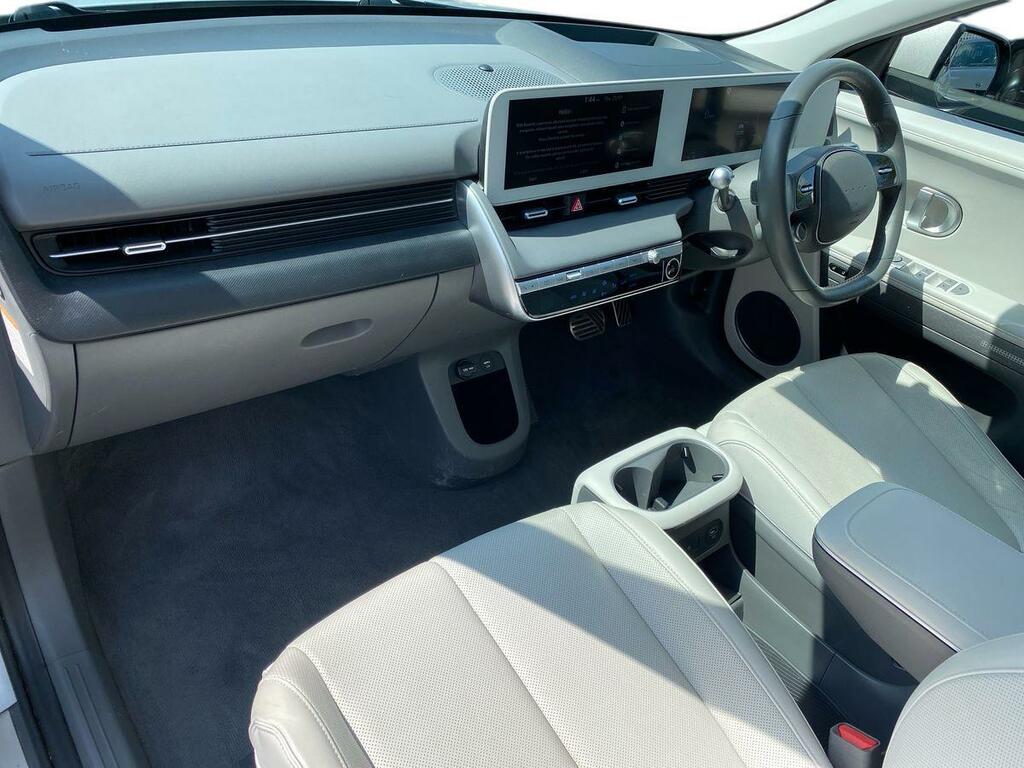 Hyundai Ioniq 5 Hatchback Gold #9