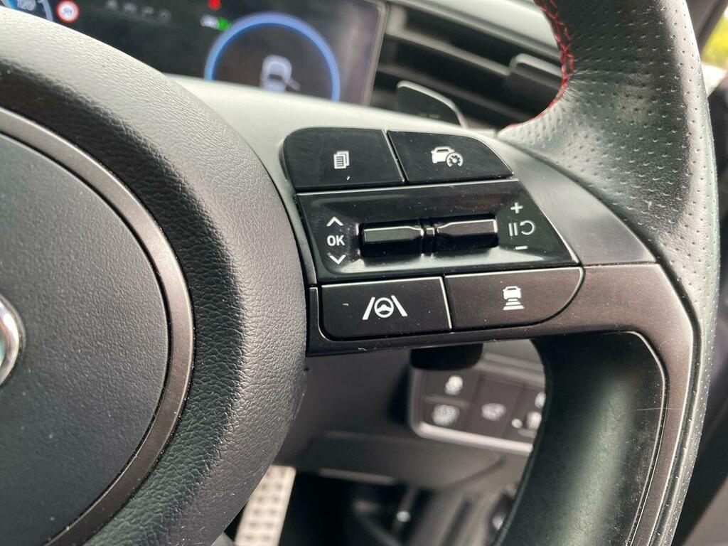 Hyundai Tucson Suv Grey #16
