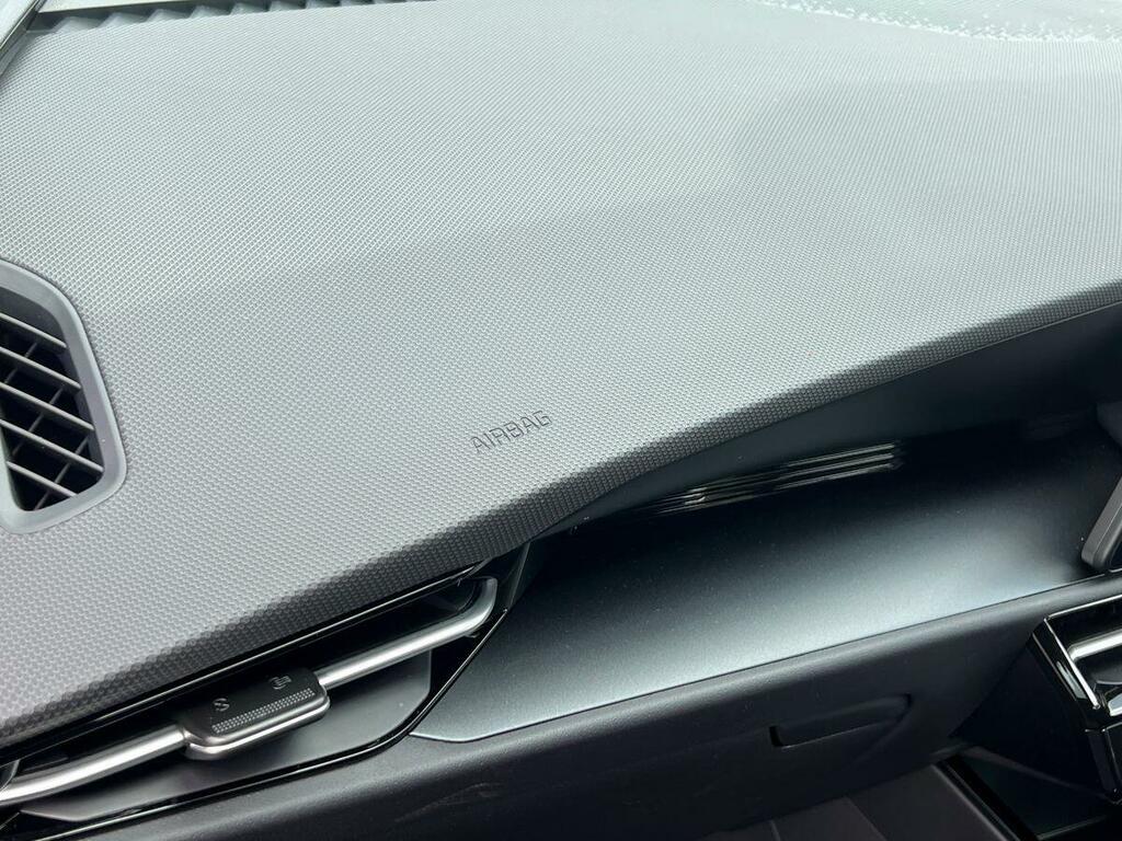 Kia e-Niro 64.8Kwh 4 Suv Green #38