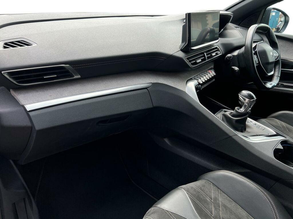 Peugeot 3008 1.5 Bluehdi Gt Suv Euro 6 Ss White #2
