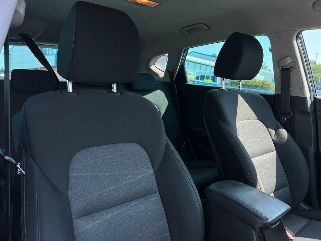 Hyundai Tucson Se Nav Black #19