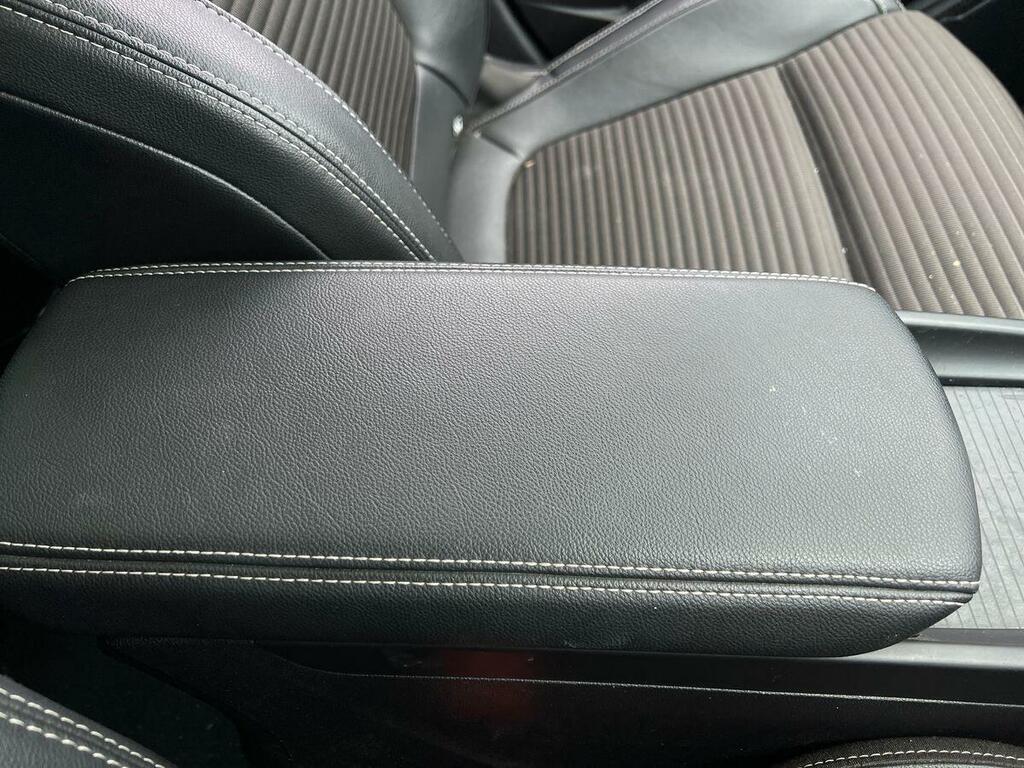 Renault Grand Scenic  Black #47