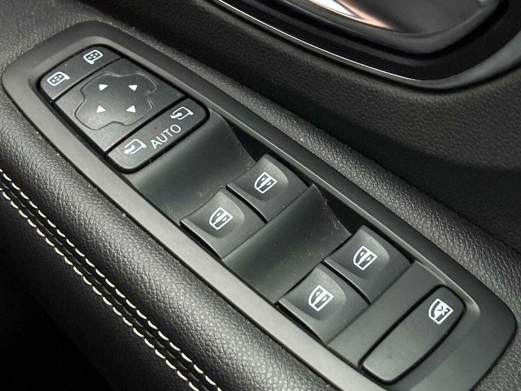 Renault Grand Scenic  Black #48