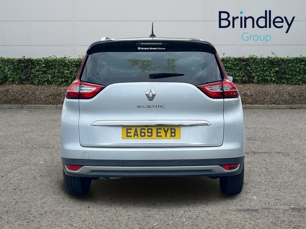 Renault Grand Scenic  Black #9