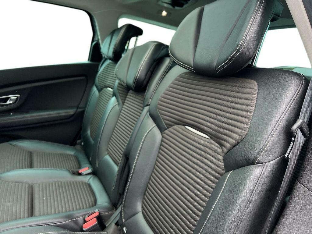Renault Grand Scenic  Black #12