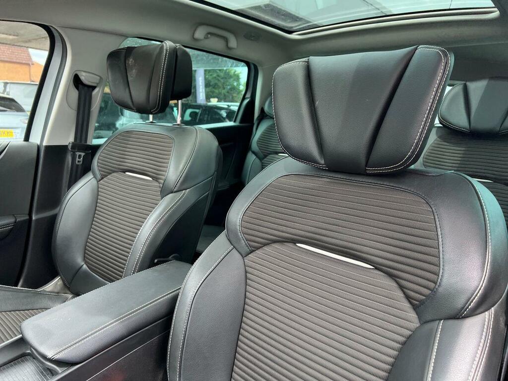 Renault Grand Scenic  Black #35