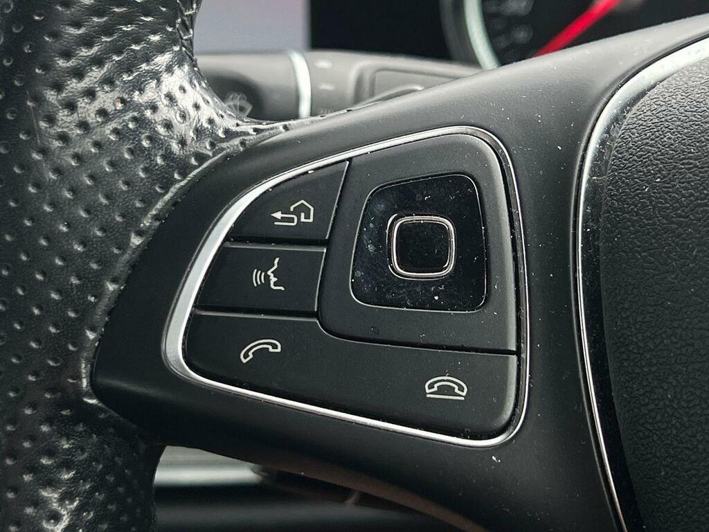 Mercedes-Benz E Class E300 Amg Line Premium Plus 9G-tronic 2018 Blue #40
