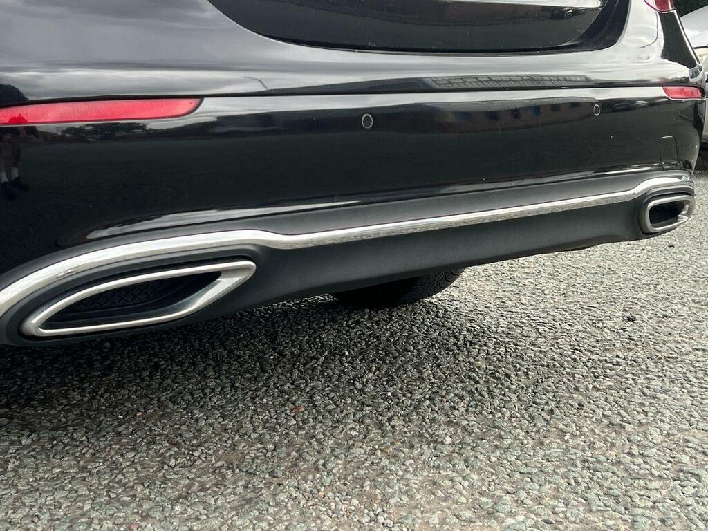 Mercedes-Benz E Class E300 Amg Line Premium Plus 9G-tronic 2018 Blue #29