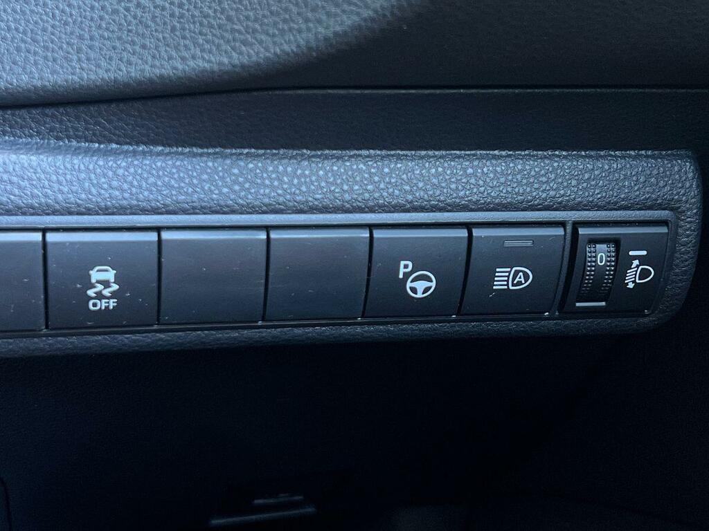 Toyota Corolla 2022 72 1.8  #34