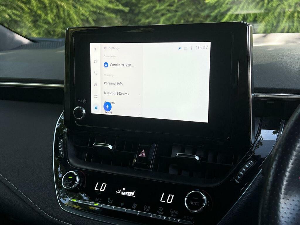 Toyota Corolla 2022 72 1.8  #42