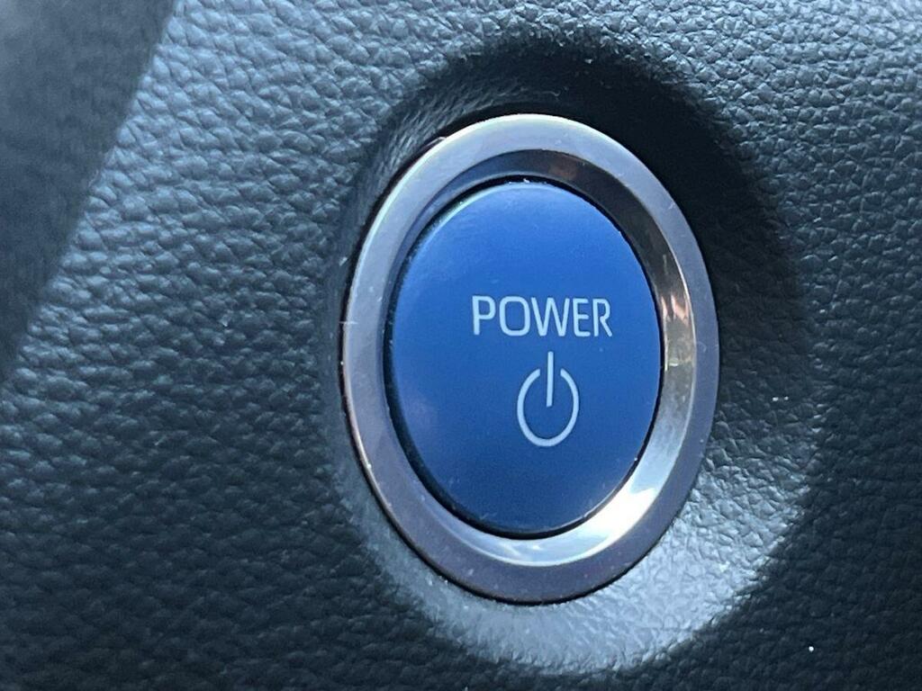 Toyota Corolla 2022 72 1.8  #36