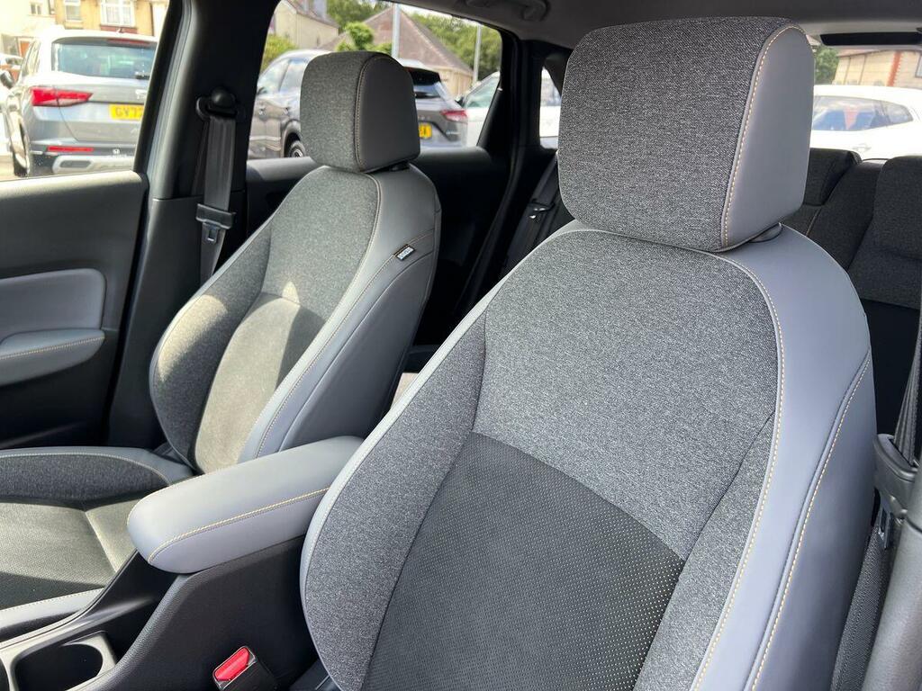 Honda Jazz Crosstar Advance Blue #32