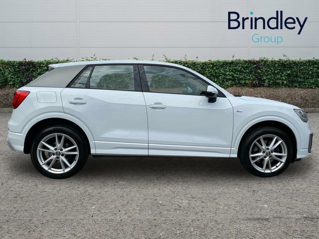Audi Q2 1.0 Tfsi Sport Black #7