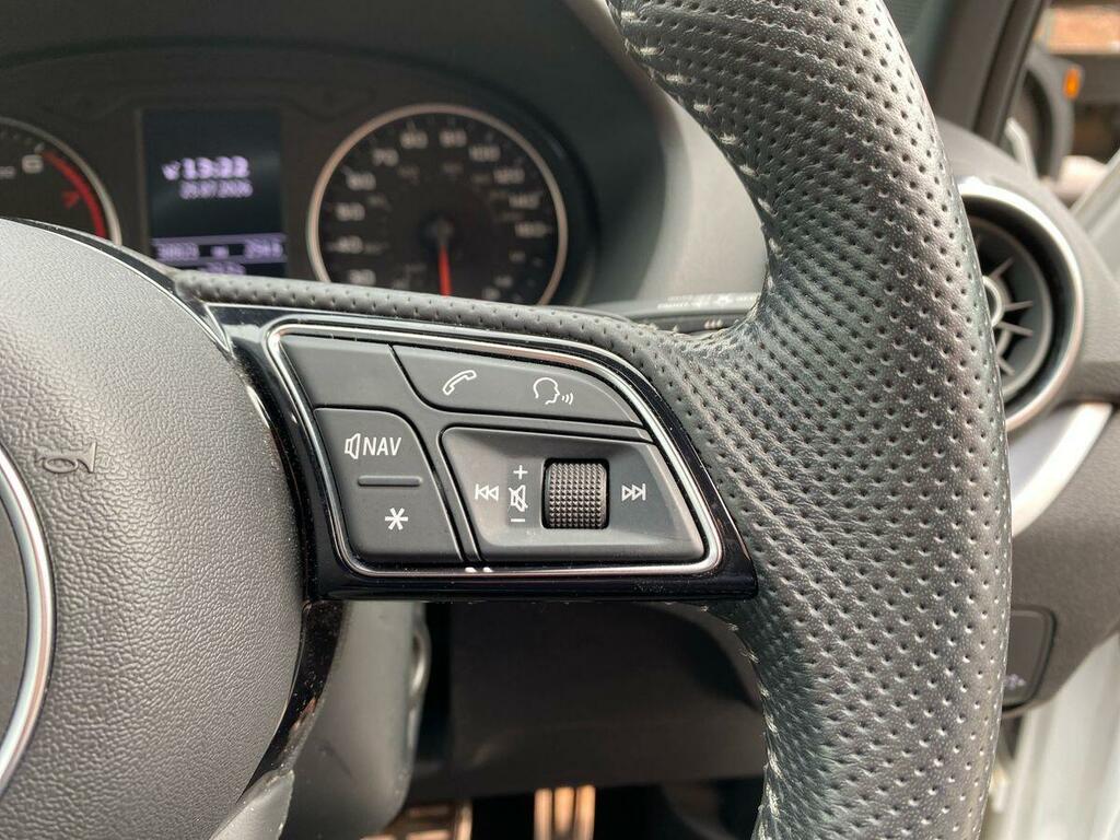 Audi Q2 1.0 Tfsi Sport Black #14