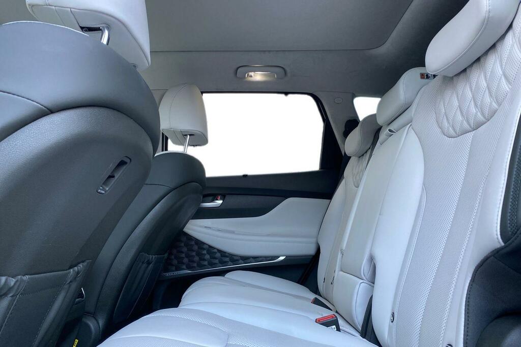 Hyundai Santa Fe Ultimate White #11