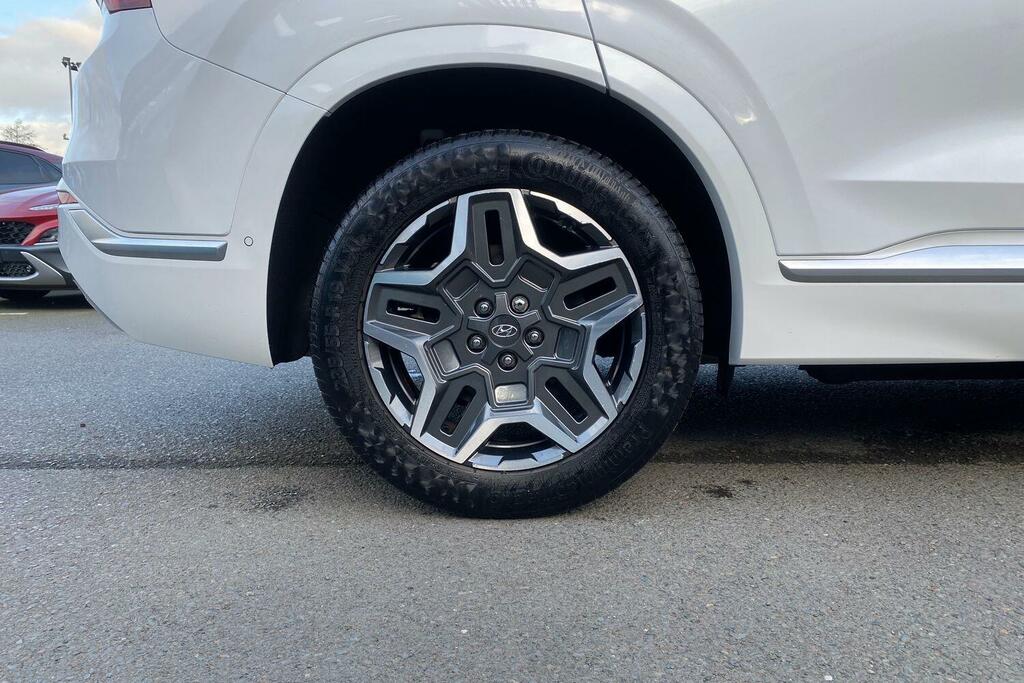 Hyundai Santa Fe Ultimate White #13