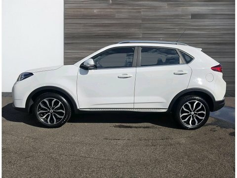 MG GS 1.5 Tgi Exclusive White #5