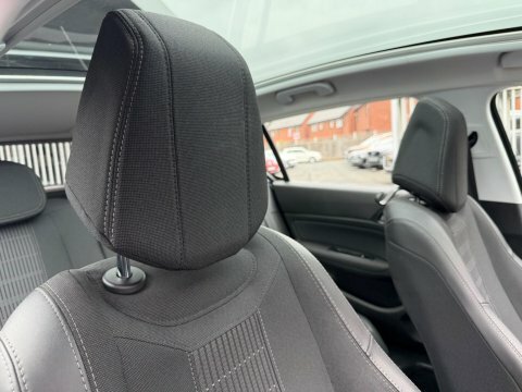 Peugeot 308 1.2 Puretech Gpf Allure Hatchback Manua #24