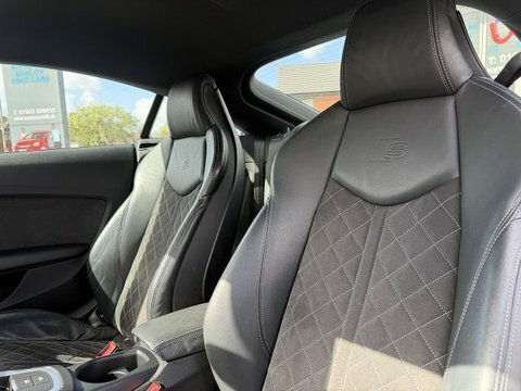 Audi TT 2.0 Tfsi 45 Black #4