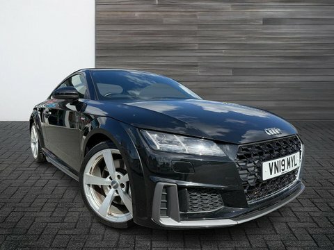 Audi TT 2.0 Tfsi 45 Black #6