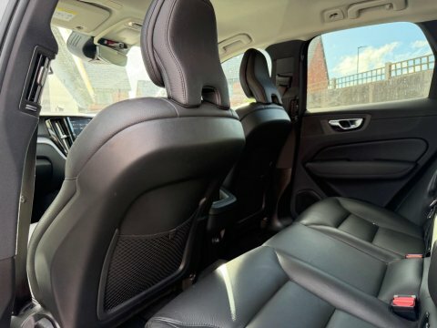 Volvo XC60 2.0 T5 Awd 250Bhp R-design 5-Dr Estate Heated S Black #33