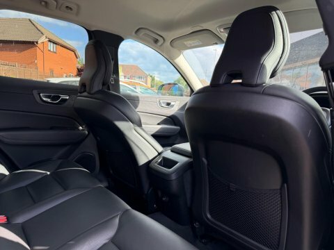 Volvo XC60 2.0 T5 Awd 250Bhp R-design 5-Dr Estate Heated S Black #36