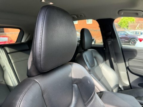 Volvo XC60 2.0 T5 Awd 250Bhp R-design 5-Dr Estate Heated S Black #25